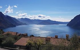 Villa Renata Riva di Solto